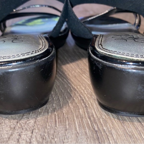 Life Stride Women's Blatant Slip on Sandal size 7.5M Black NWOT - Picture 5 of 6